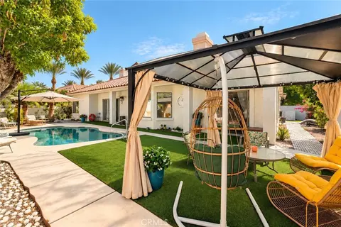 Exterior - 80114 Barcelona Ave, Indio, CA 92201 photo 4 of 15