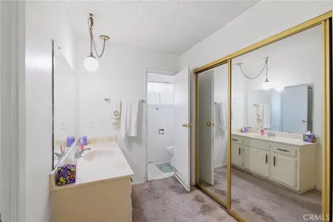 Bath - 9476 Cypress, Fontana, CA 92335 photo 1 of 2