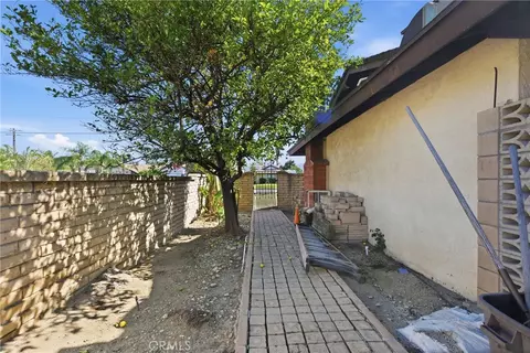 Exterior - 9476 Cypress, Fontana, CA 92335 photo 1 of 2