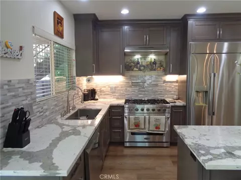 Kitchen - 4057 Pine, Long Beach, CA 90807 photo 2 of 4