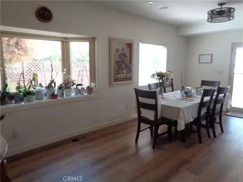 Dining - 4057 Pine, Long Beach, CA 90807 photo 2 of 6