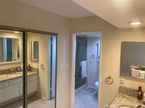 Bath - 49168 Eisenhower, Indio, CA 92201 photo 2 of 3