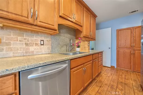 Kitchen - 7221 Ramona Ave, Rancho Cucamonga, CA 91701 photo 2 of 4