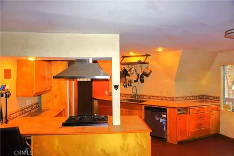 Kitchen - 4840 Calf Canyon Hwy, Creston, CA 93432 photo 2 of 2