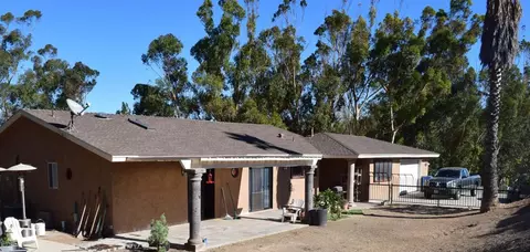 605 Comet Ave, Simi Valley, CA 93065 photo 1