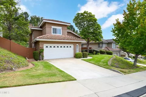 5117 Colony Dr, Camarillo, CA 93012