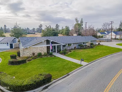 801 Fairway Dr, Bakersfield, CA 93309