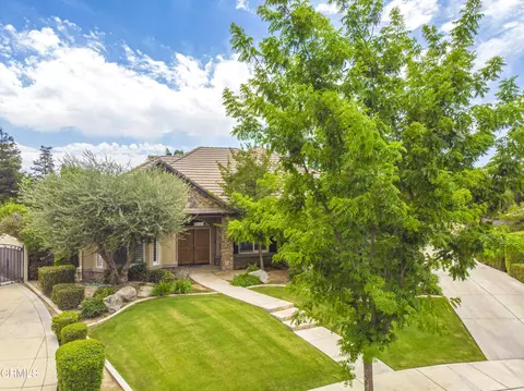 2812 Millsend Ct, Bakersfield, CA 93311
