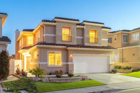 2816 Blazing Star Dr, Thousand Oaks, CA 91362
