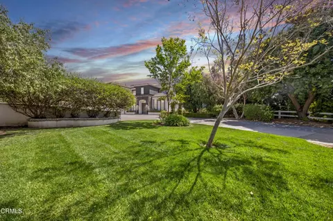 11251 Redbarn Rd, Camarillo, CA 93012
