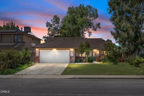 9112 Carvalho Ct, Bakersfield, CA 93311