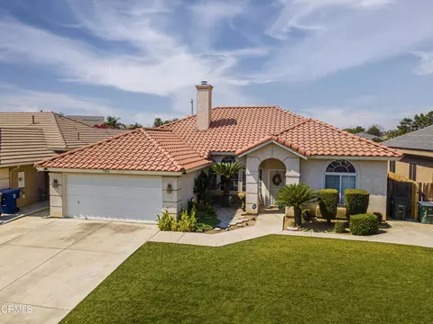 11017 Mirage Dr, Bakersfield, CA 93311