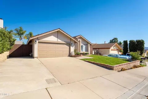 1846 Coachman Dr, Camarillo, CA 93012