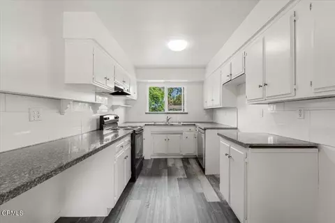 Kitchen - 620 W Gonzales Rd, Oxnard, CA 93036 photo 1 of 4