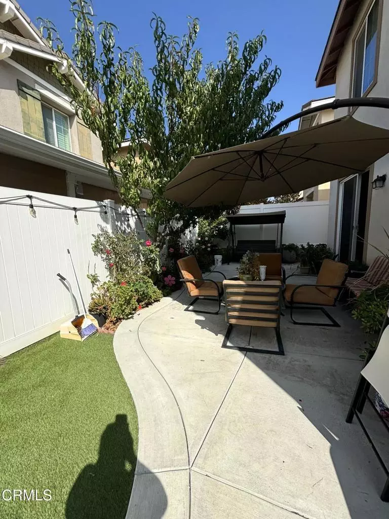 Exterior - 185 Rosewood St, Fillmore, CA 93015 photo 2 of 2