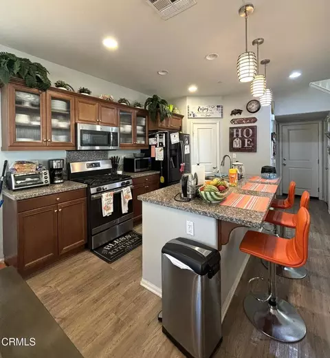 Kitchen - 185 Rosewood St, Fillmore, CA 93015 photo 1 of 1