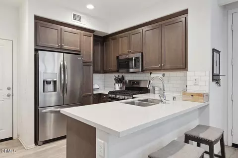 5020 Robles St, Camarillo, CA 93012