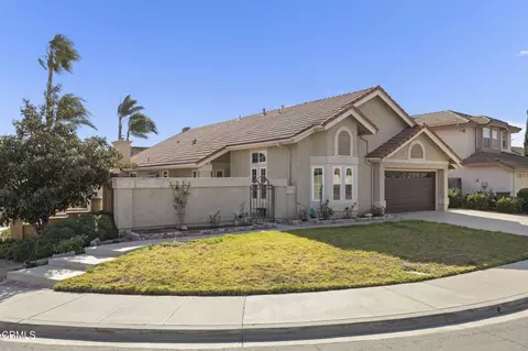 6112 Palomar Cir, Camarillo, CA 93012