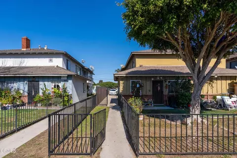 341 Cuesta Del Mar Dr, Oxnard, CA 93033