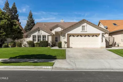 10010 Allspice Rose Ct, Bakersfield, CA 93311