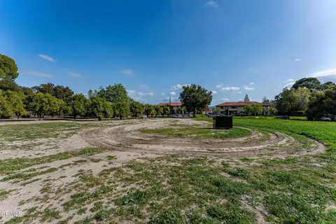 3941 Walnut Ave, Simi Valley, CA 93063 photo 27
