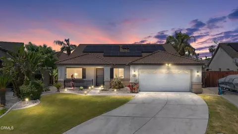 4501 Bluestone Dr, Bakersfield, CA 93311