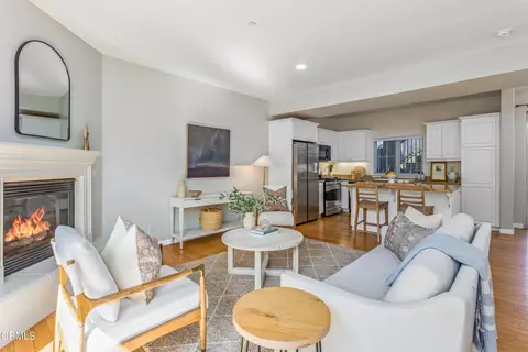 345 Kellogg Way #2, Goleta, CA 93117