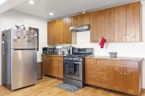 Kitchen - 320 D St, Fillmore, CA 93015 photo 4 of 4