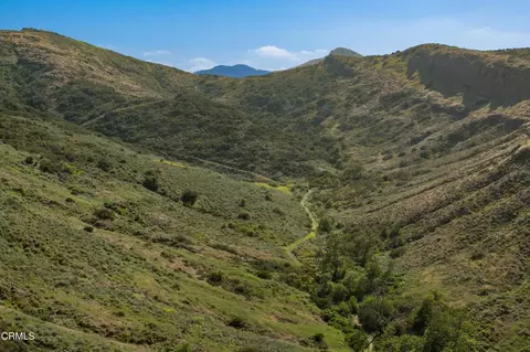 11113 Rocky High Rd, Santa Rosa Valley, CA 93012