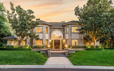 5016 Hunter Valley Ln, Westlake Village, CA 91362