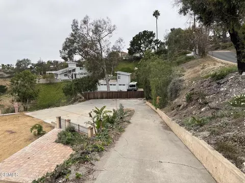 894 W Highland Dr, Camarillo, CA 93010 photo 7