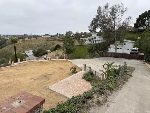 894 W Highland Dr, Camarillo, CA 93010 photo 8