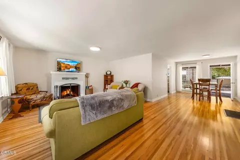 Living - 840 Fairview Rd, Ojai, CA 93023 photo 2 of 4
