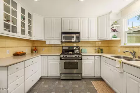 Kitchen - 840 Fairview Rd, Ojai, CA 93023 photo 1 of 4