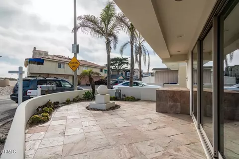 Exterior - 3300 Ocean Dr, Oxnard, CA 93035 photo 5 of 5