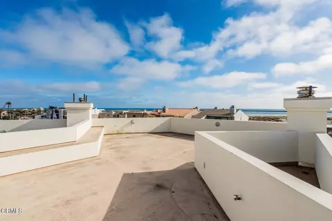 Other - 3300 Ocean Dr, Oxnard, CA 93035 photo 9 of 14