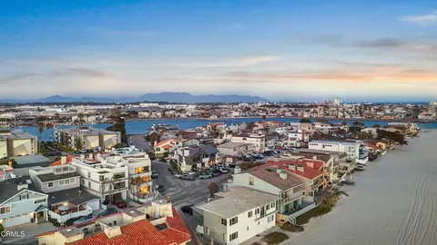 View/Area - 3300 Ocean Dr, Oxnard, CA 93035 photo 9 of 15
