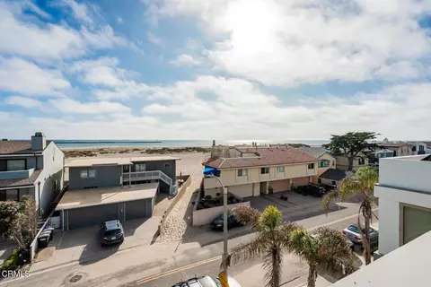 View/Area - 3300 Ocean Dr, Oxnard, CA 93035 photo 6 of 15