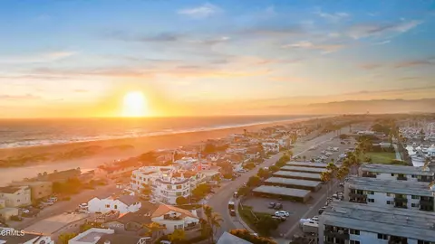 View/Area - 3300 Ocean Dr, Oxnard, CA 93035 photo 2 of 15