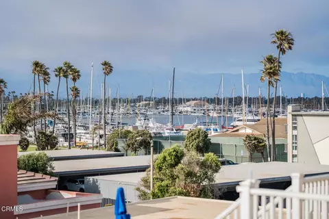 View/Area - 3300 Ocean Dr, Oxnard, CA 93035 photo 7 of 15