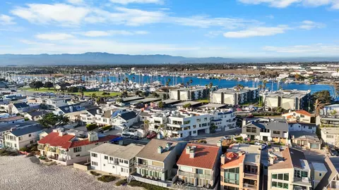 View/Area - 3300 Ocean Dr, Oxnard, CA 93035 photo 8 of 15