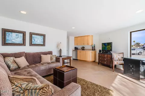 Other - 3300 Ocean Dr, Oxnard, CA 93035 photo 3 of 14