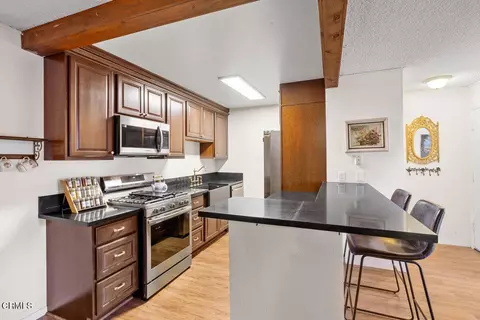 225 W Channel Islands Blvd, Port Hueneme, CA 93041