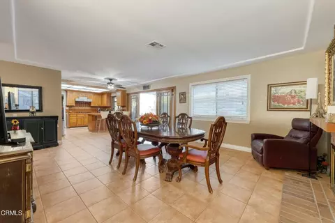 Dining - 652 Stonebrook St, Simi Valley, CA 93065 photo 3 of 3