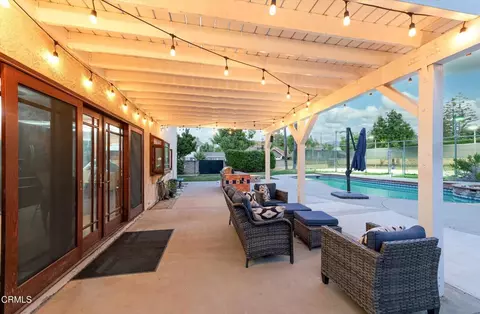 Exterior - 652 Stonebrook St, Simi Valley, CA 93065 photo 18 of 20