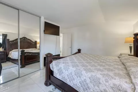 Bedroom - 652 Stonebrook St, Simi Valley, CA 93065 photo 4 of 7