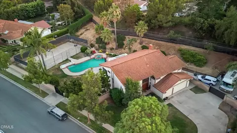 View/Area - 652 Stonebrook St, Simi Valley, CA 93065 photo 4 of 6