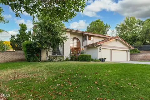 Exterior - 652 Stonebrook St, Simi Valley, CA 93065 photo 3 of 20