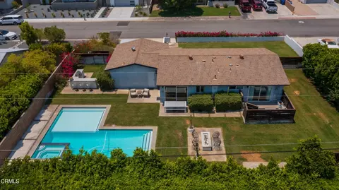 2730 N Biskra Rd, Palm Springs, CA 92262