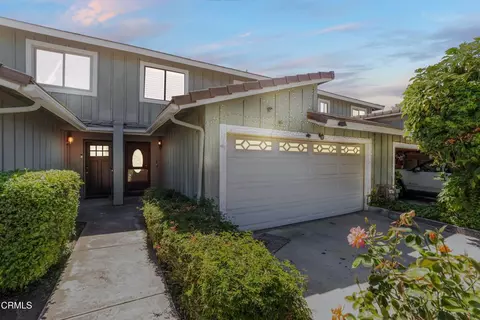 327 Wynn Ct, Thousand Oaks, CA 91362